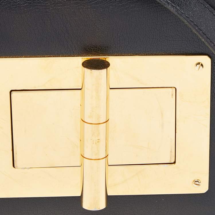 مملوكة مسبقًا Tom Ford Black Leather Small Natalia Shoulder Bag