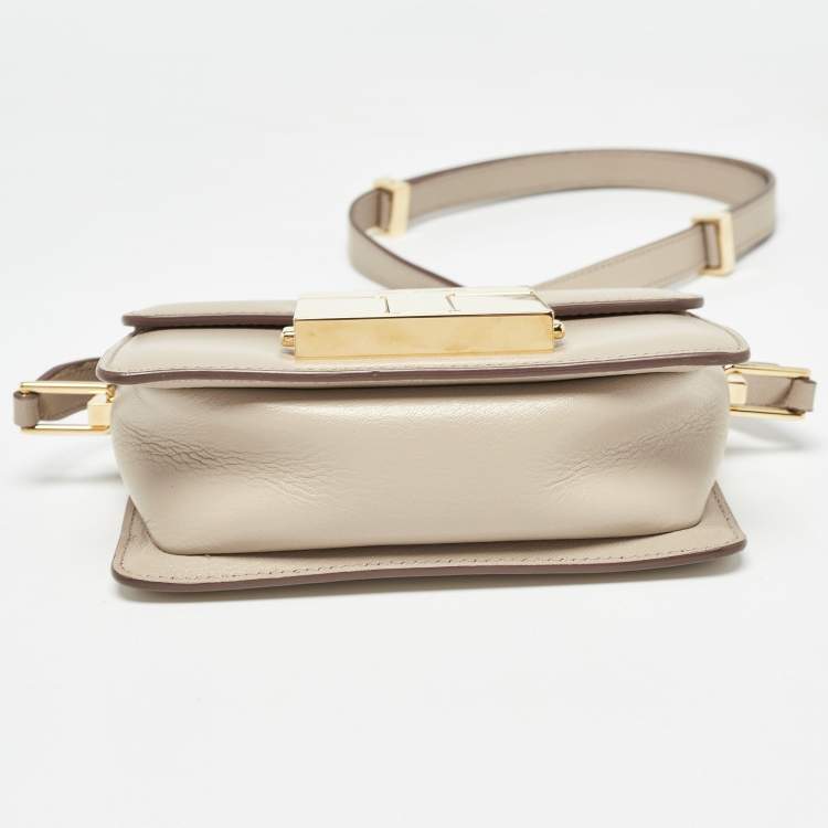 Pre Owned Tom Ford Beige Leather T Clasp Crossbody Bag