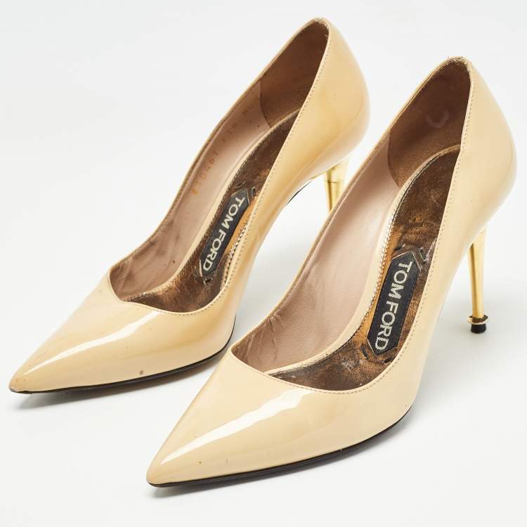 Pre Owned Tom Ford Beige Patent Leather Pointed Pumps Size 35