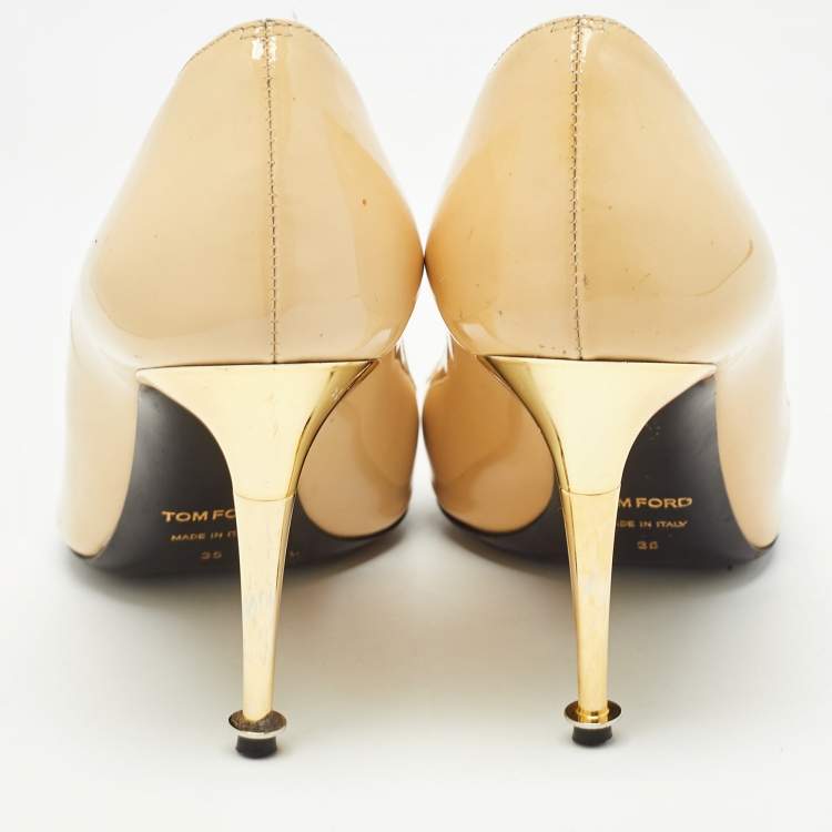 Pre Owned Tom Ford Beige Patent Leather Pointed Pumps Size 35
