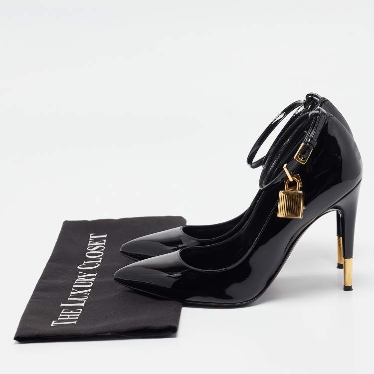 Pre Owned Tom Ford Black Patent Leather Padlock Ankle Wrap Pointed Toe Pumps 38.5