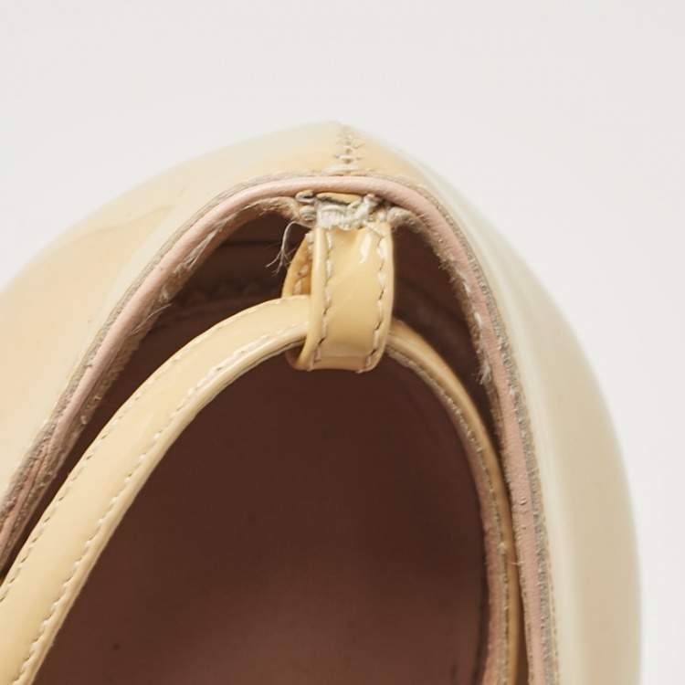 Pre Owned Tom Ford Beige Patent Leather Padlock Pumps Size 39.5
