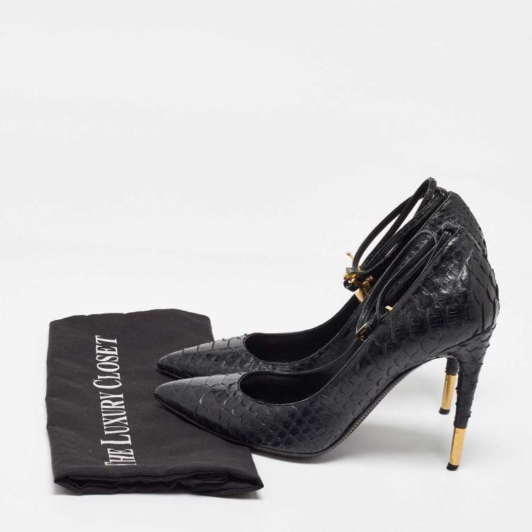 Pre Owned Tom Ford Black Python Leather Padlock Pumps Size 41