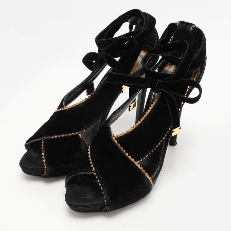 Pre Owned Tom Ford Black Velvet Peep Toe Pumps Size 40