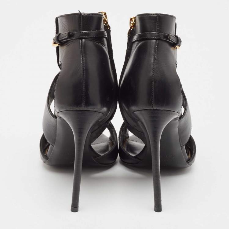 Pre Owned Tom Ford Black Cut Out Leather Padlock Booties Size 39