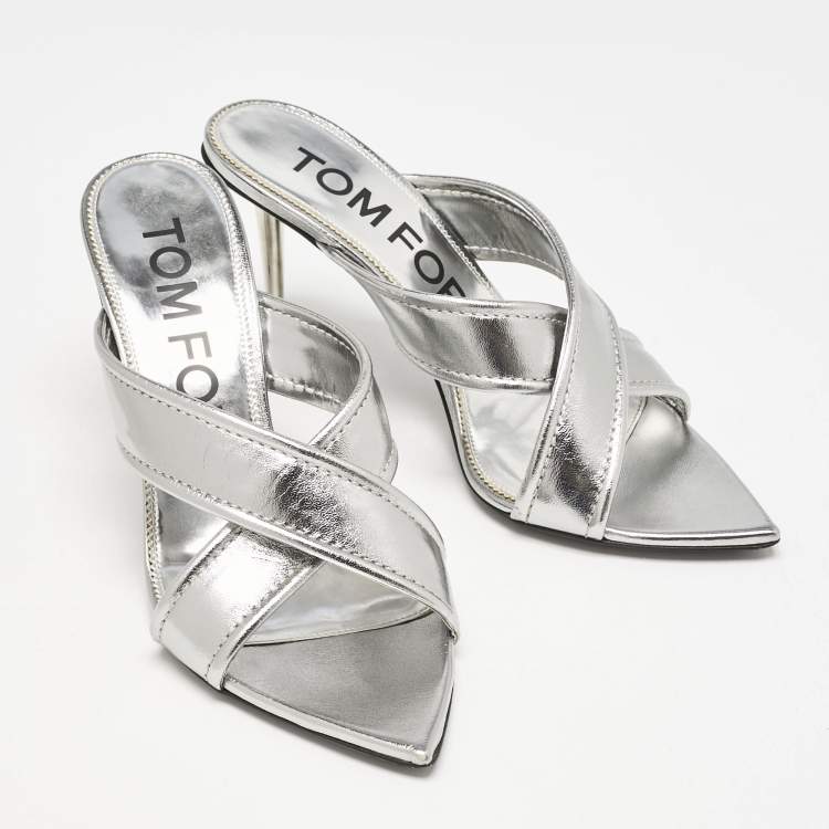 Pre Owned Tom Ford Silver Leather Crisscross Slide Sandals Size 38