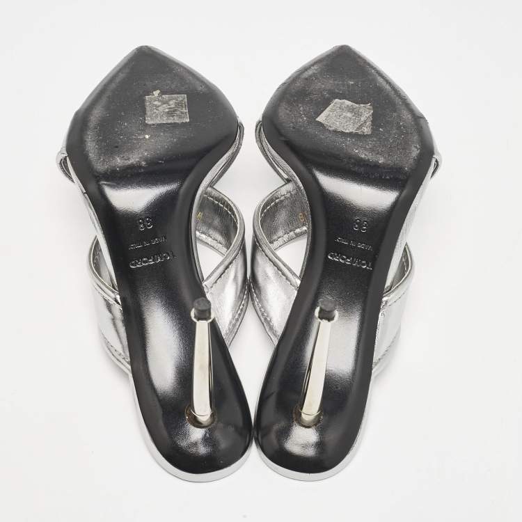 Pre Owned Tom Ford Silver Leather Crisscross Slide Sandals Size 38