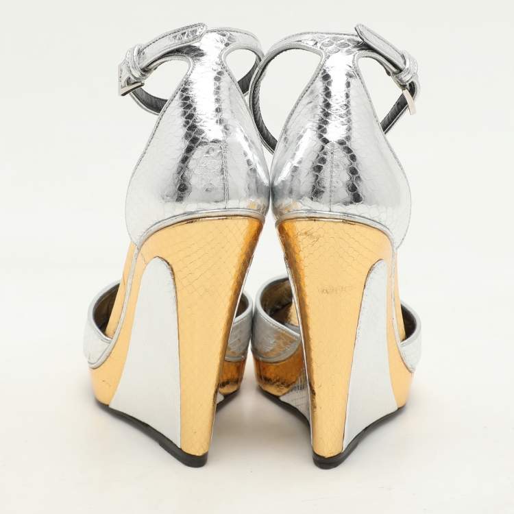Pre Owned Tom Ford Silver/Gold Python Embossed Leather Trompe L'oeil Wedge Pumps Size 36