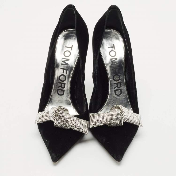 Pre Owned Tom Ford Black Velvet Crystal Embellished Bow Pumps Size 41
