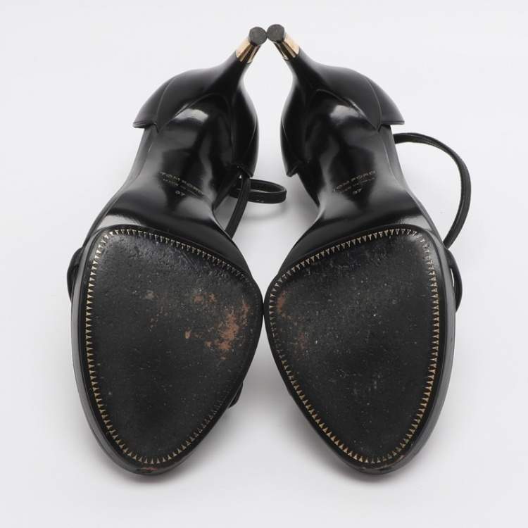 مملوكة مسبقًا Tom Ford Padlock Size 37 Black Leather Ankle Strap Sandals