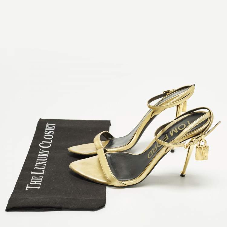 مملوكة مسبقًا Tom Ford Padlock Size 39 Gold Leather Ankle Strap Sandals