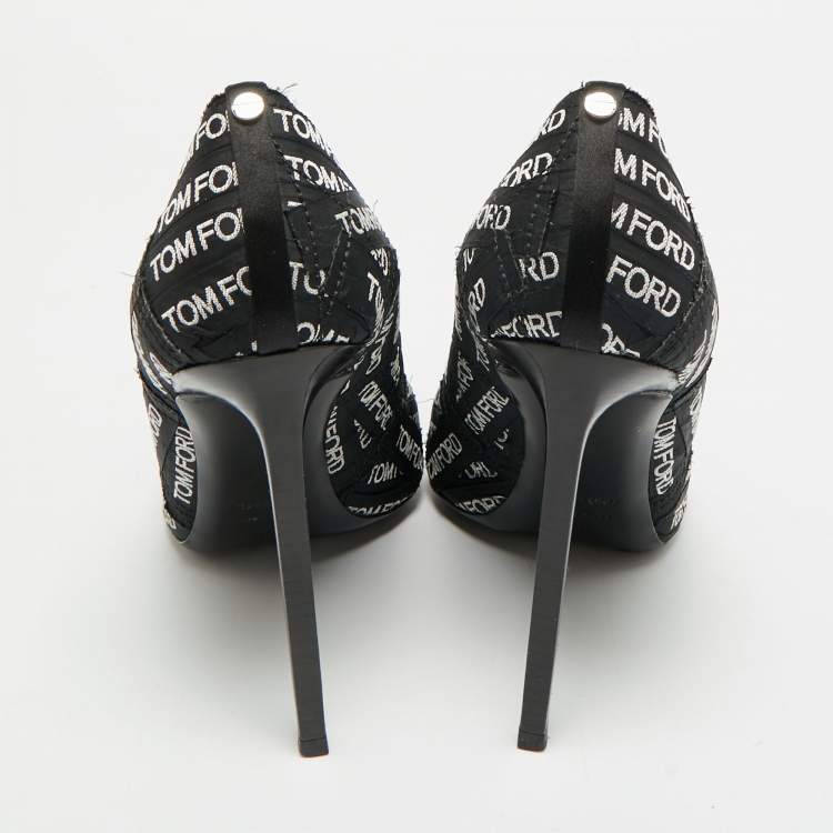 Pre Owned Tom Ford Classic T Screw Size 41.5 Black Fabric Pumps