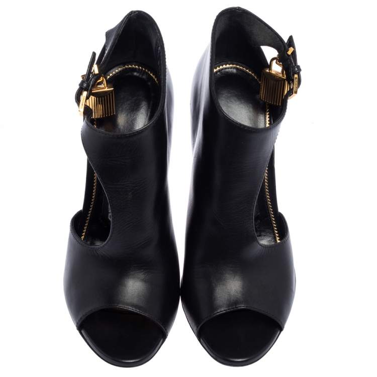 Pre Owned Tom Ford Black Leather Padlock Peep Toe Booties Size 37