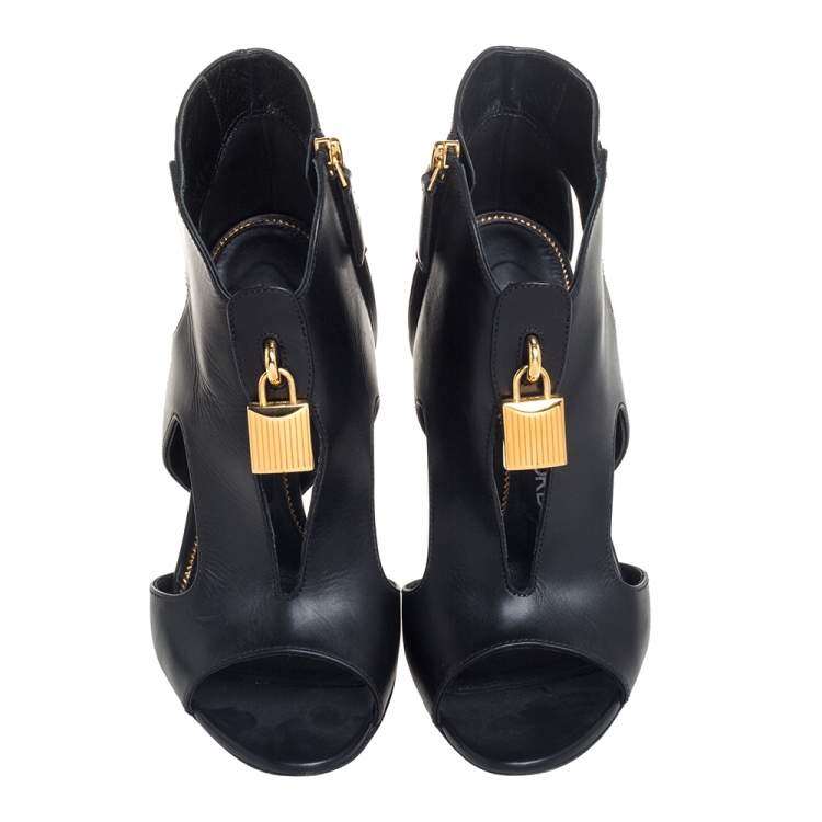 Pre Owned Tom Ford Black Leather Lock Booties Size 38