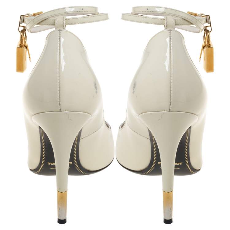 Pre Owned Tom Ford Cream Patent Leather Padlock Ankle Wrap Pointed Toe Pumps Size 38.5