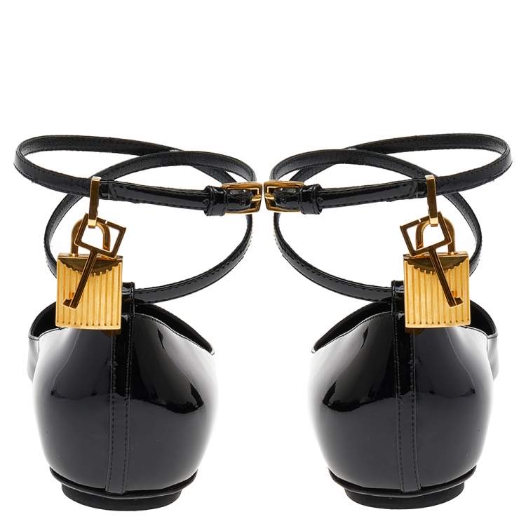 Pre Owned Tom Ford Black Patent Leather Padlock Ankle Strap Ballet Flats Size 37