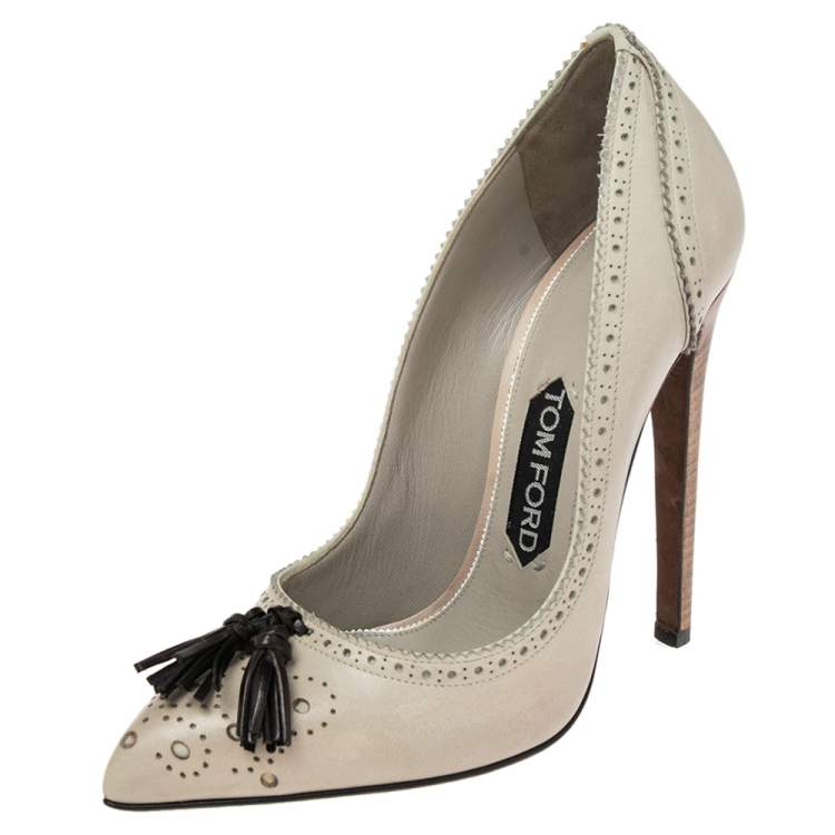 Pre Owned Tom Ford Soft Green Brogue Leather Pointed Toe Tassel Pumps Size 37