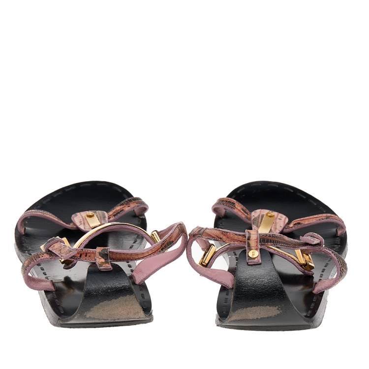 Pre Owned Tom Ford Pink Leather T Strap Flat Sandals Size 36