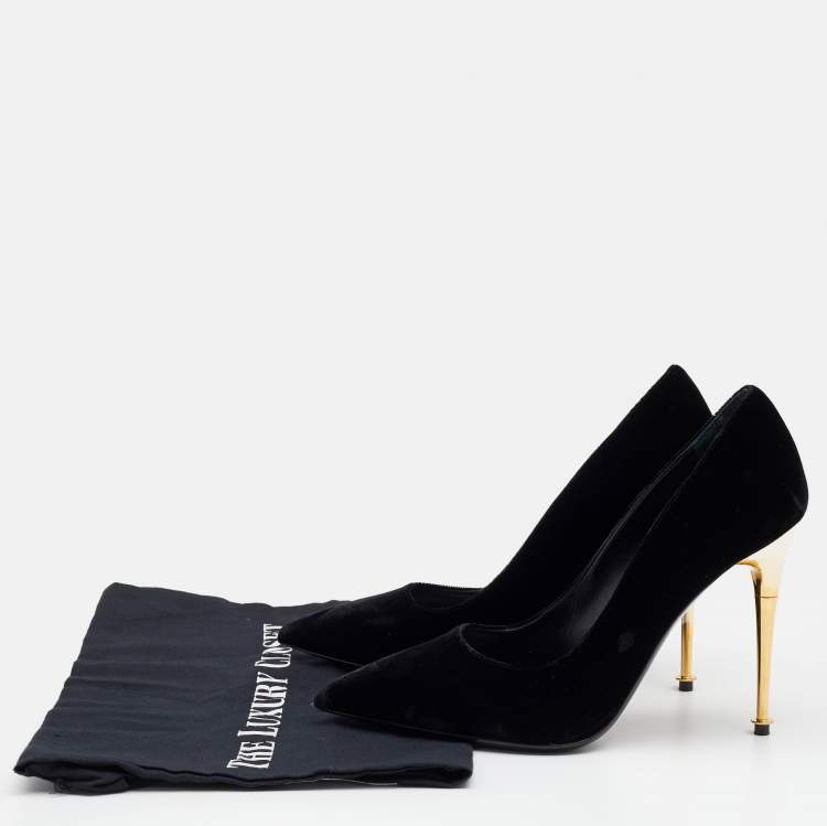 Pre Owned Tom Ford Black Velvet Pointed Toe Pumps Size 38