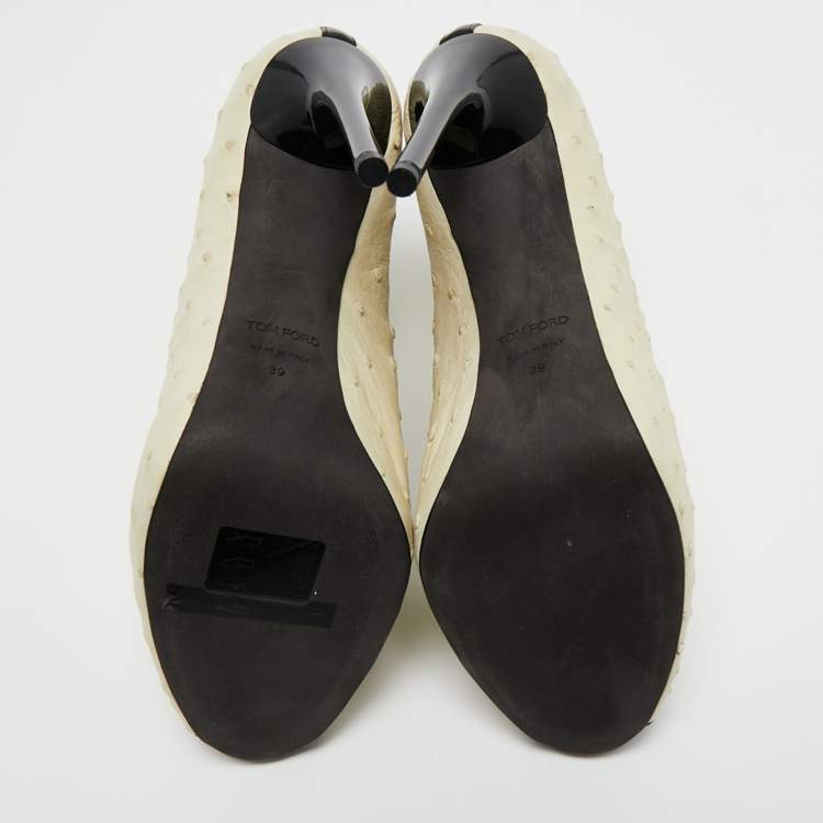 Pre Owned Tom Ford Cream/Black Ostrich Leather Booties Size 39