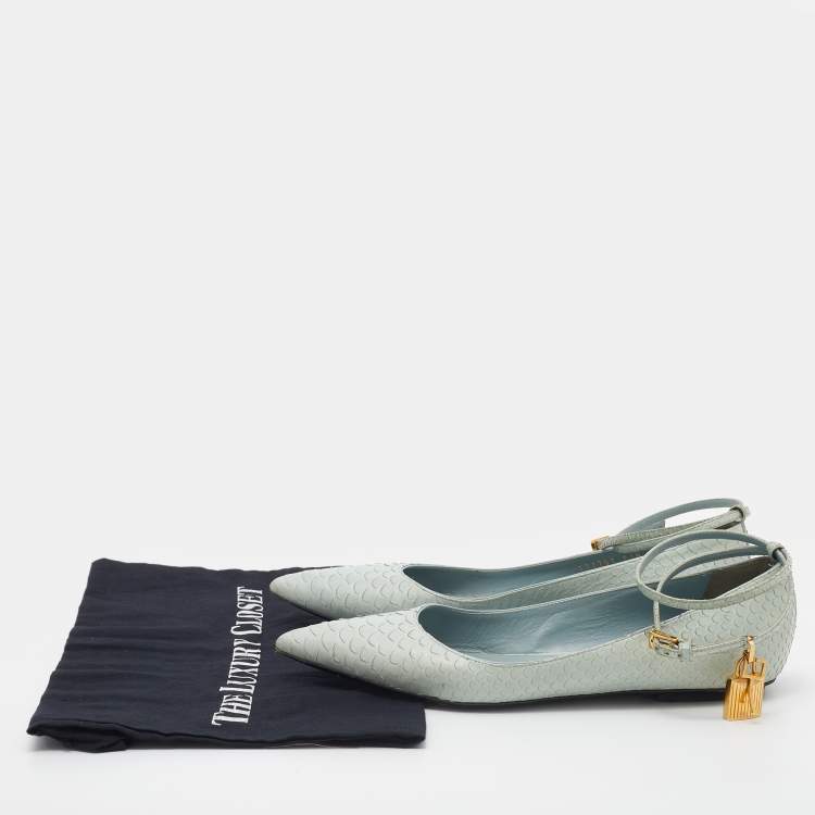 Pre Owned Tom Ford Pale Green Python Padlock Ankle Wrap Pointed Toe Flats Size 39
