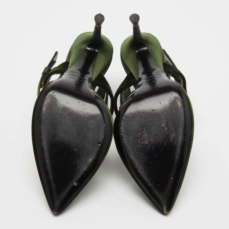 Pre Owned Tom Ford Green Velvet and Satin Ankle Strap Pumps Size 38