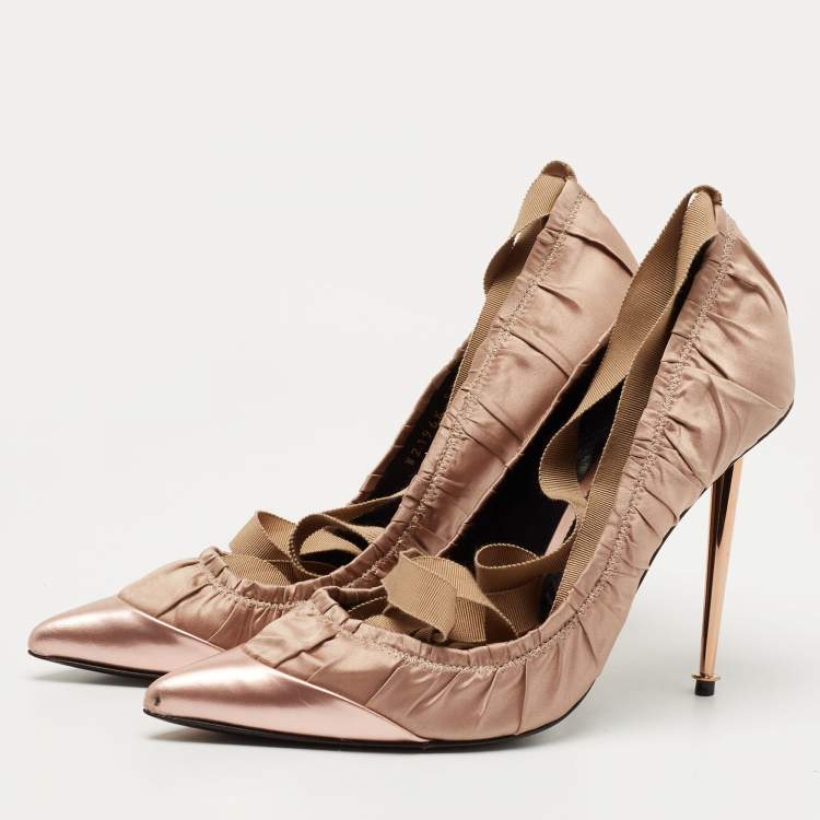 Pre Owned Tom Ford Two Tone Pleated Fabric and Leather Ankle Tie Pumps Size 39