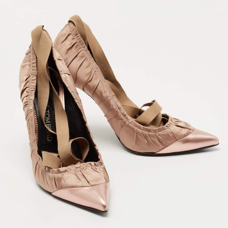 Pre Owned Tom Ford Two Tone Pleated Fabric and Leather Ankle Tie Pumps Size 39