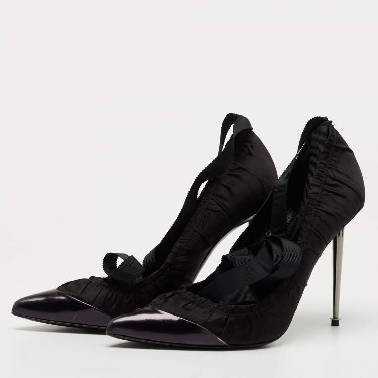 Pre Owned Tom Ford Black Pleated Fabric and Leather Ankle Tie Pumps Size 39
