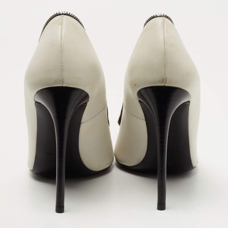Pre Owned Tom Ford White/Black Patent Leather And Leather Cap Toe Pointed Toe Pumps Size 40