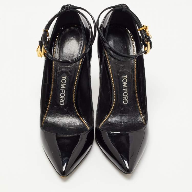 Pre Owned Tom Ford Black Patent Leather Padlock Pumps Size 37.5