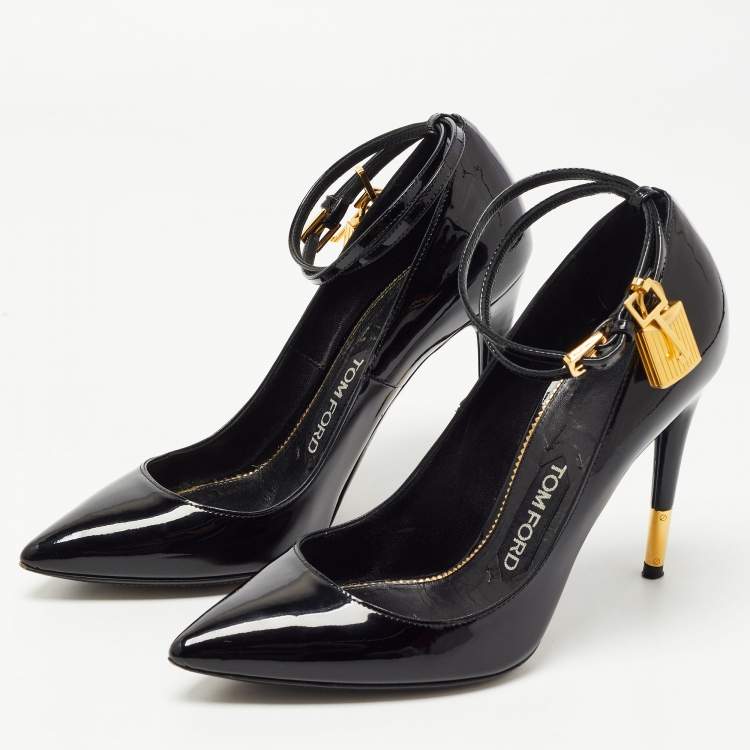 Pre Owned Tom Ford Black Patent Leather Padlock Pumps Size 37.5