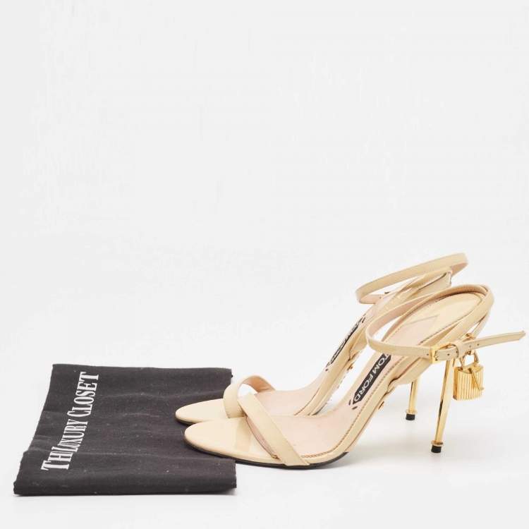 Pre Owned Tom Ford Cream Patent Leather Padlock Ankle Strap Sandals Size 39