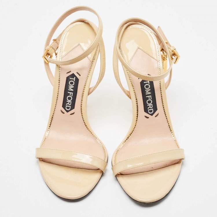 Pre Owned Tom Ford Cream Patent Leather Padlock Ankle Strap Sandals Size 39