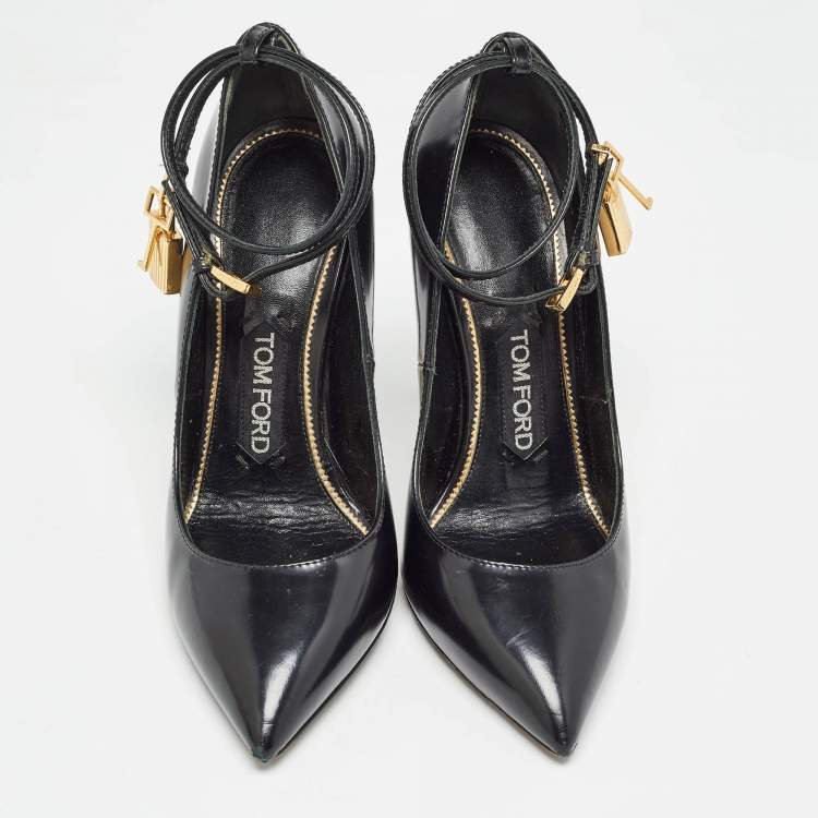 Pre Owned Tom Ford Black Glossy Leather Padlock Pumps Size 37