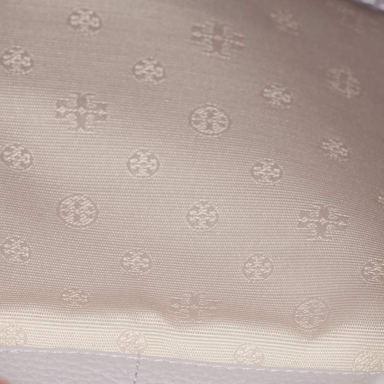 مملوكة مسبقًا Tory Burch Britten Lilac Leather Wallet On Chain