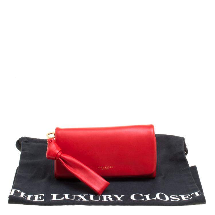 Pre Owned Tory Burch Coral Red Leather Beau Wristlet