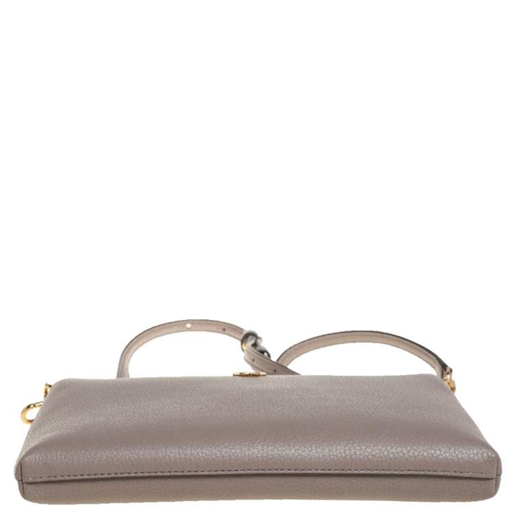 Pre Owned Tory Burch Grey Pebbled Leather Kira Top Zip Crossbody Bag