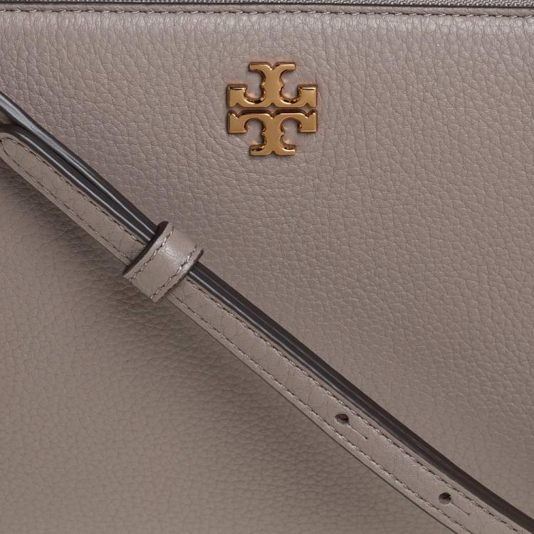 Pre Owned Tory Burch Grey Pebbled Leather Kira Top Zip Crossbody Bag