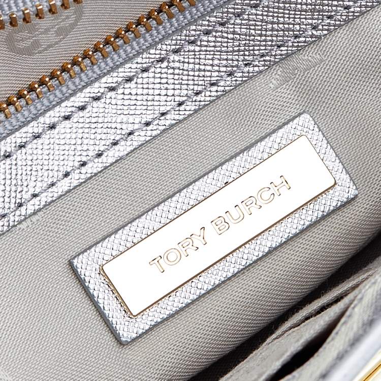 Pre Owned Tory Burch Silver Leather Slim Diana Flap Clutch