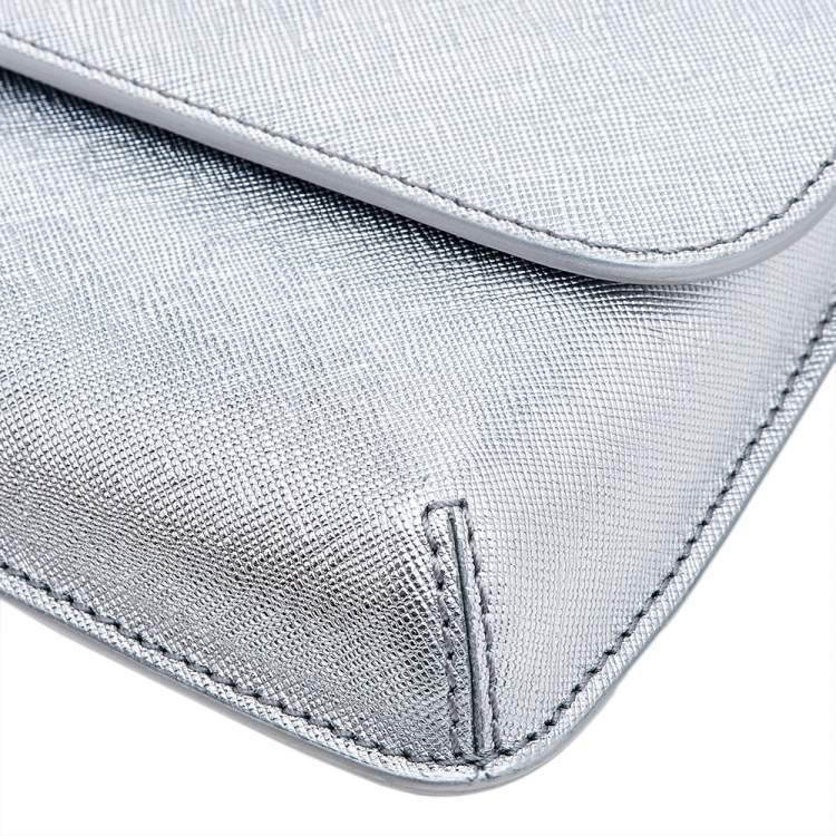 Pre Owned Tory Burch Silver Leather Slim Diana Flap Clutch