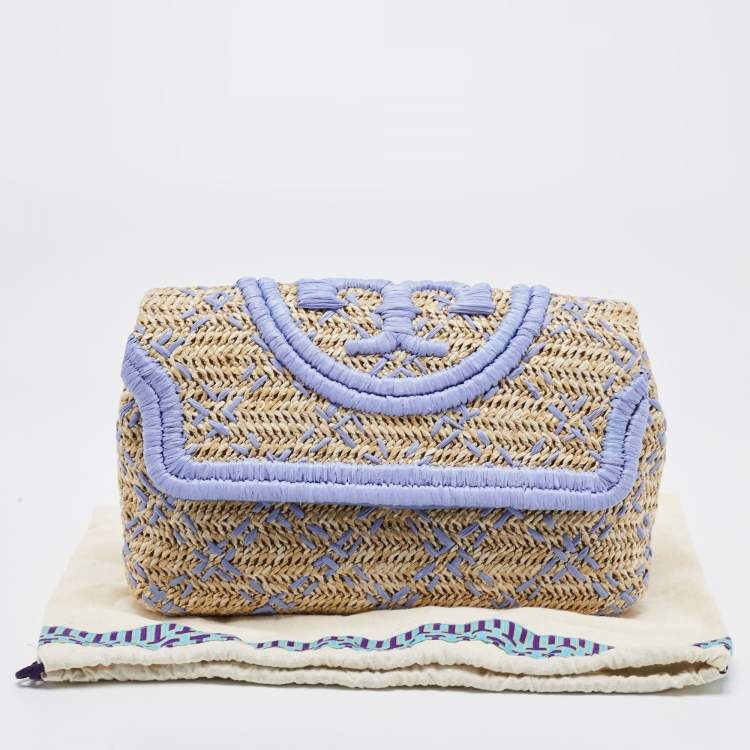 Pre Owned Tory Burch Light Blue/Natural Woven Raffia Fleming Clutch