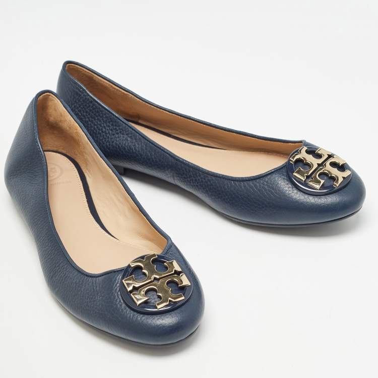 مملوكة مسبقًا Tory Burch Navy Blue Leather Claire Ballet Flats Size 38.5