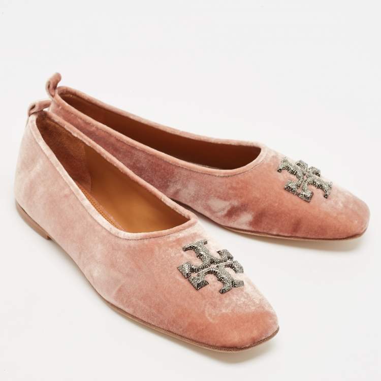 مملوكة مسبقًا Tory Burch Peach Pink Velvet Eleanor Crystal Ballet Flats Size 41