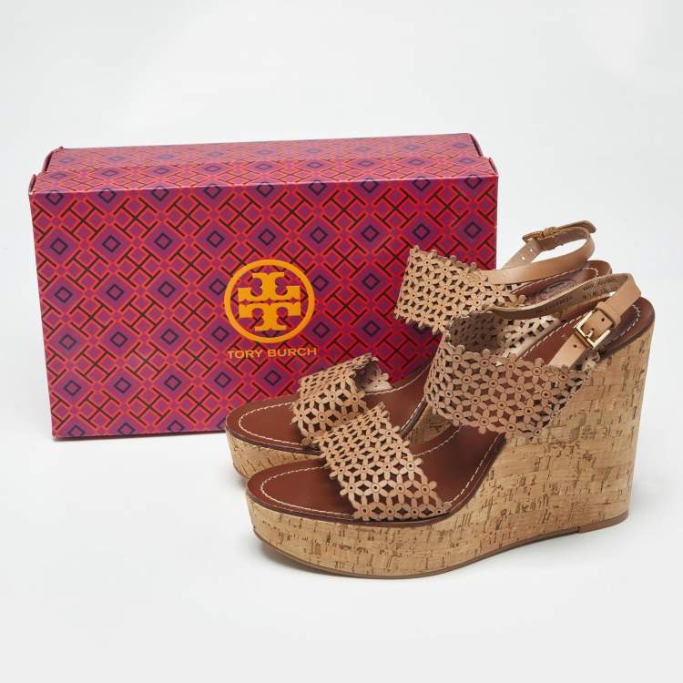 Pre Owned Tory Burch Beige Perforated Leather Daisy Cork Wedge Sandals Size 40.5
