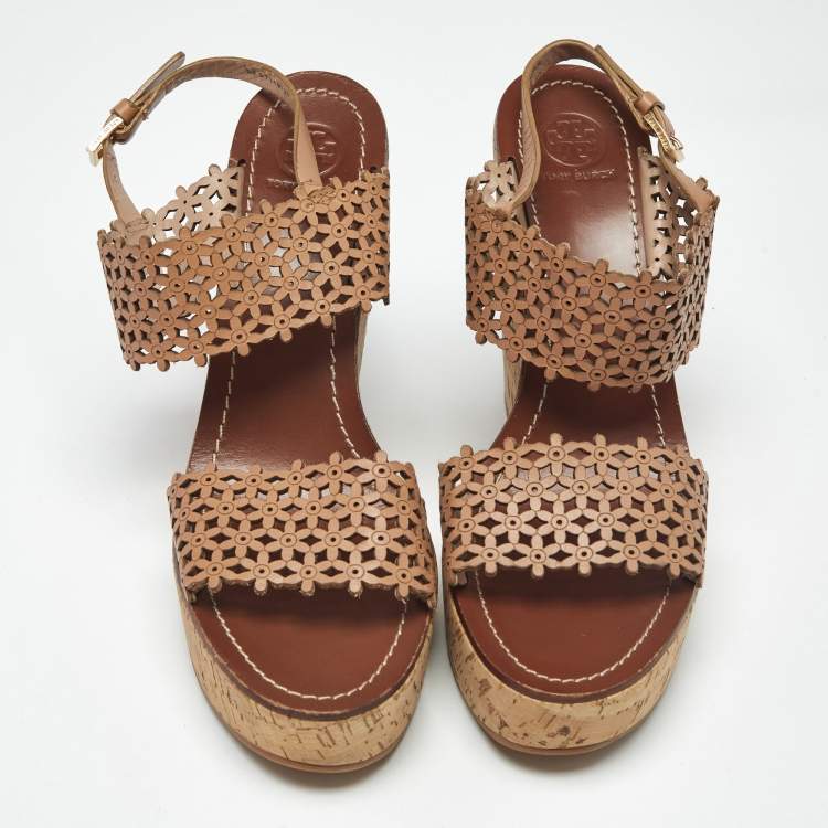 Pre Owned Tory Burch Beige Perforated Leather Daisy Cork Wedge Sandals Size 40.5