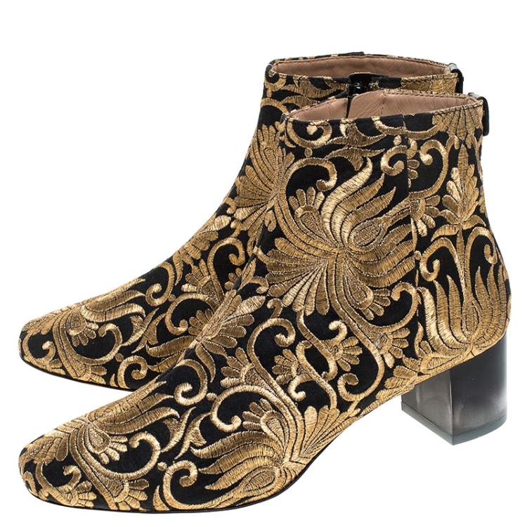 Pre Owned Tory Burch Black/Gold Embroidered Carlotta Booties Size 40