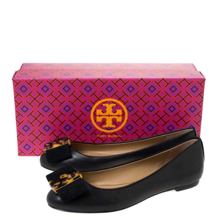 Pre Owned Tory Burch Black Leather Tortoise Bow Chase Ballet Flats Size 36