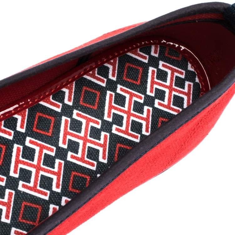 Pre Owned Tory Burch Red Canvas Logo Slip On Loafers Size 38