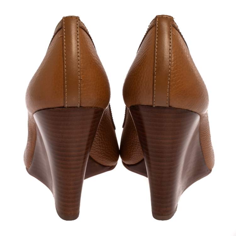 Pre Owned Tory Burch Brown Leather Selma Wedge Logo Peep Toe Pumps Size 39.5 